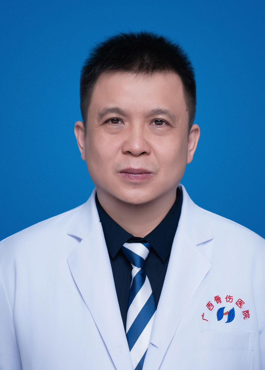 杨宇
